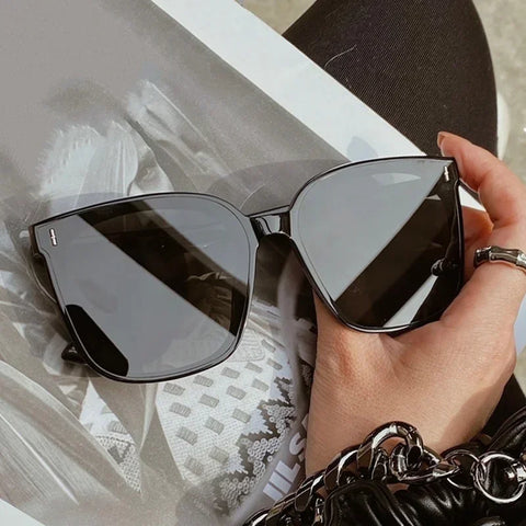 2024 Women's Sunglasses – Brand Designer, Retro Style.