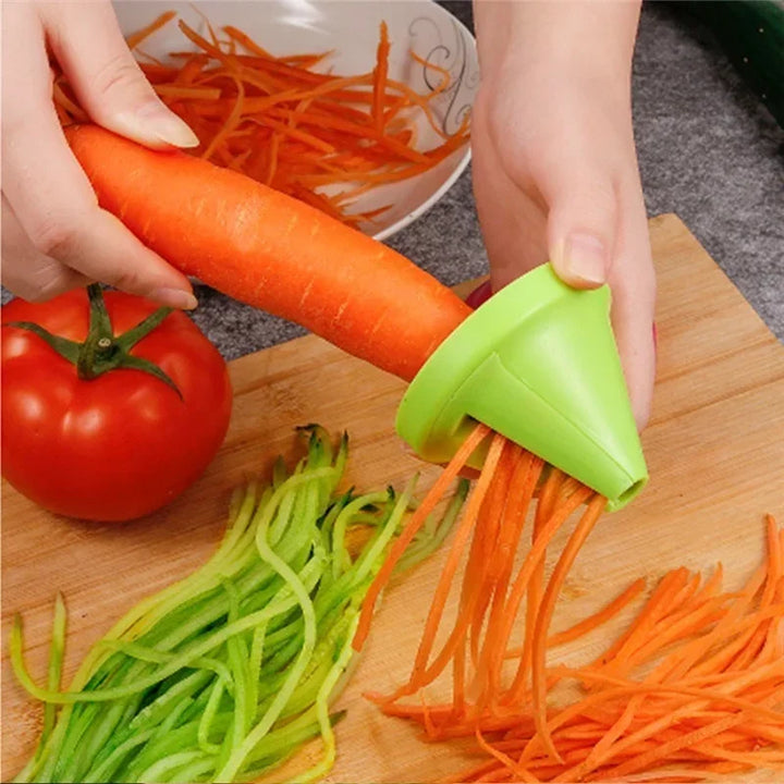 Multifunctional Spiral Peeler for Fruits and Vegetables – Manual Kitchen Grater